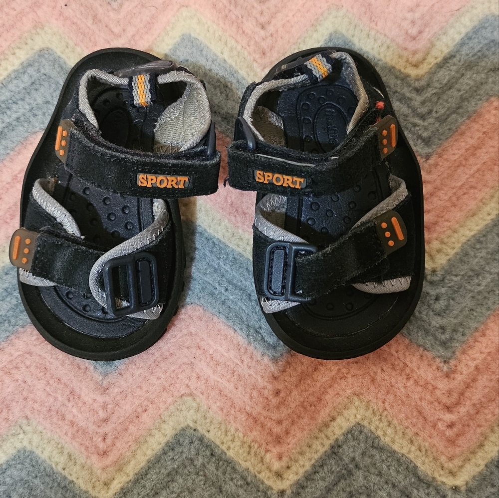 Black and Orange Sporty Sandals with Adjustable Straps